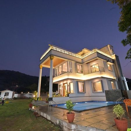 White Castle Villa By Tropicana Stays Lonavala Esterno foto