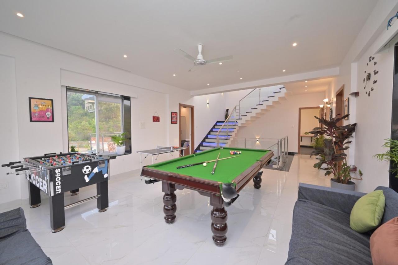 White Castle Villa By Tropicana Stays Lonavala Esterno foto