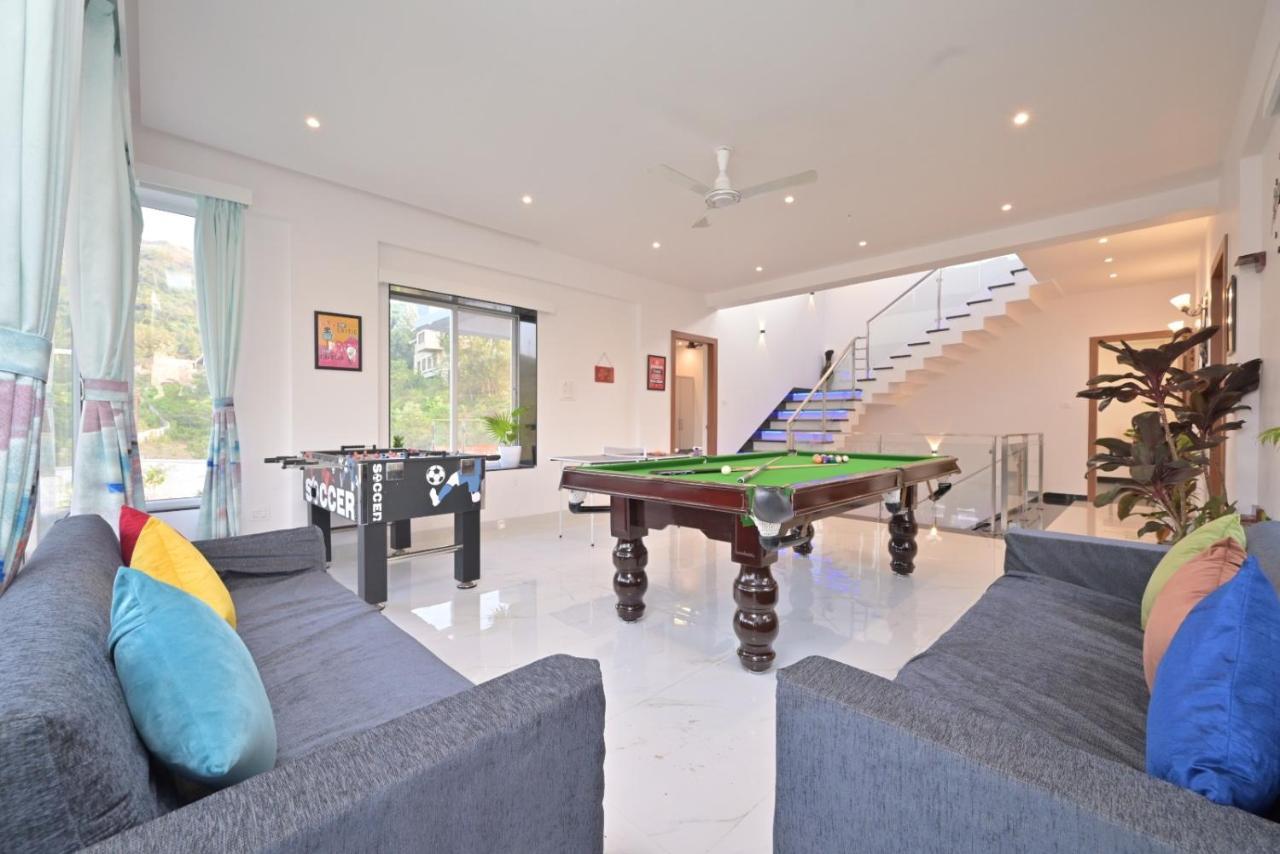 White Castle Villa By Tropicana Stays Lonavala Esterno foto